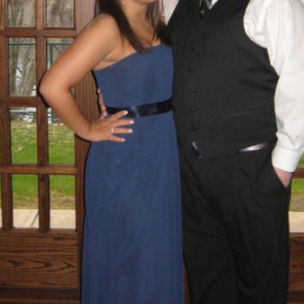 REDUCED PRICE - Navy blue formal/prom dress